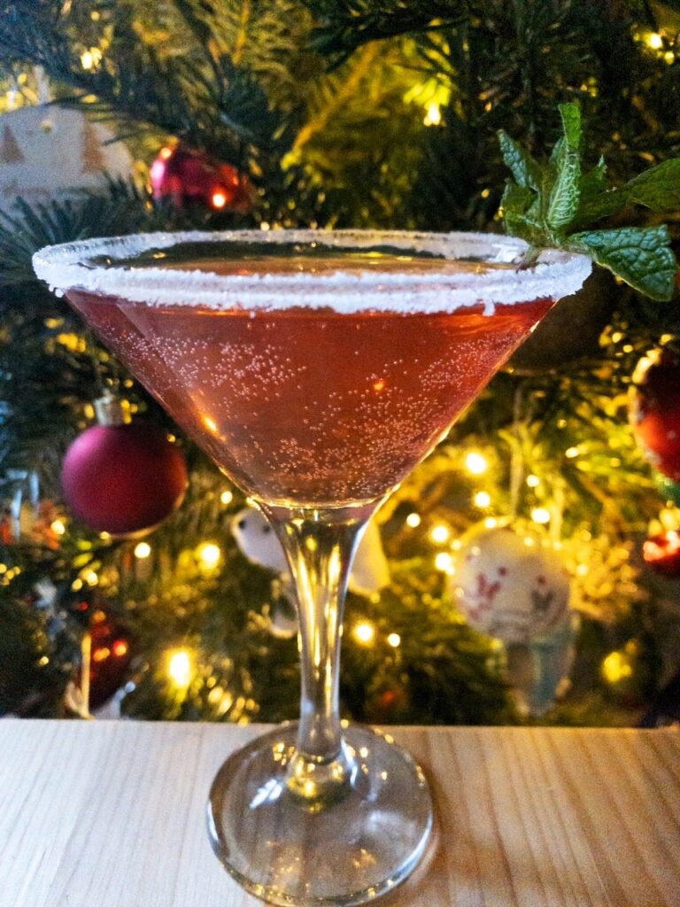 Christmas cocktail cranberry