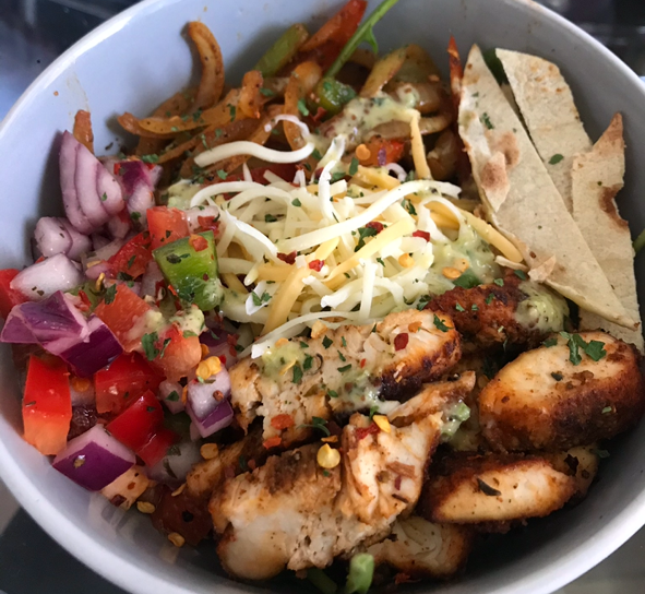 chicken fajita salad