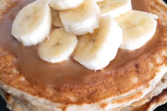 banana pancakes