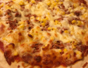 tuna and sweetcorn pizza