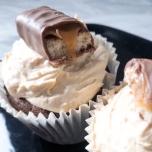 twix cupcakes