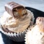 twix cupcakes